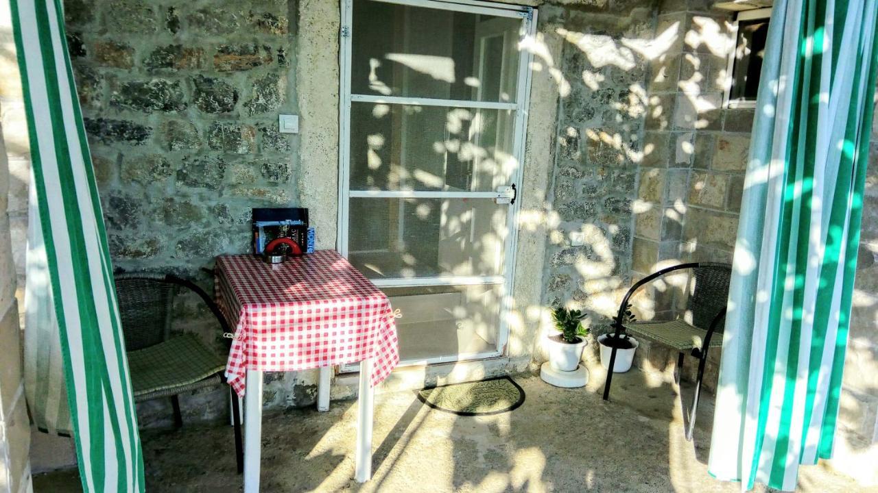 Apartmani Bosco Tivat Exteriér fotografie