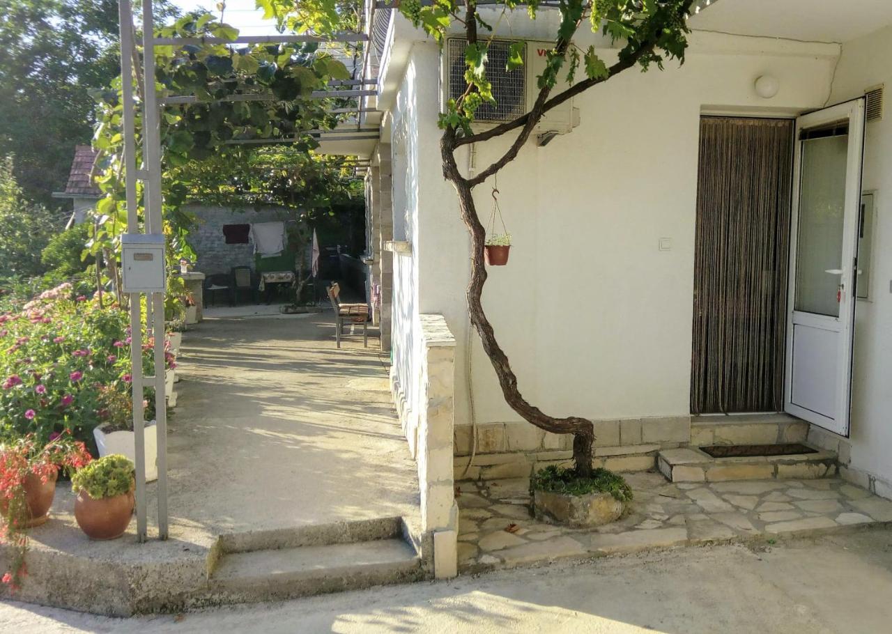 Apartmani Bosco Tivat Exteriér fotografie