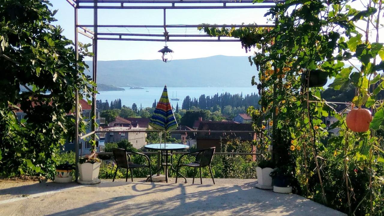 Apartmani Bosco Tivat Exteriér fotografie