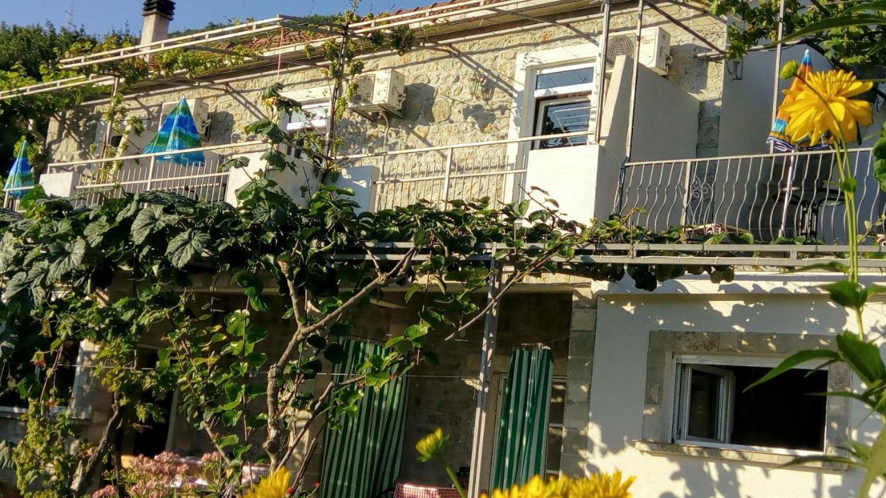 Apartmani Bosco Tivat Exteriér fotografie